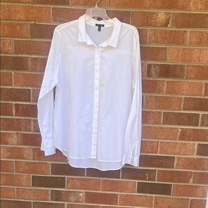 Eileen Fisher white organic cotton blouse.